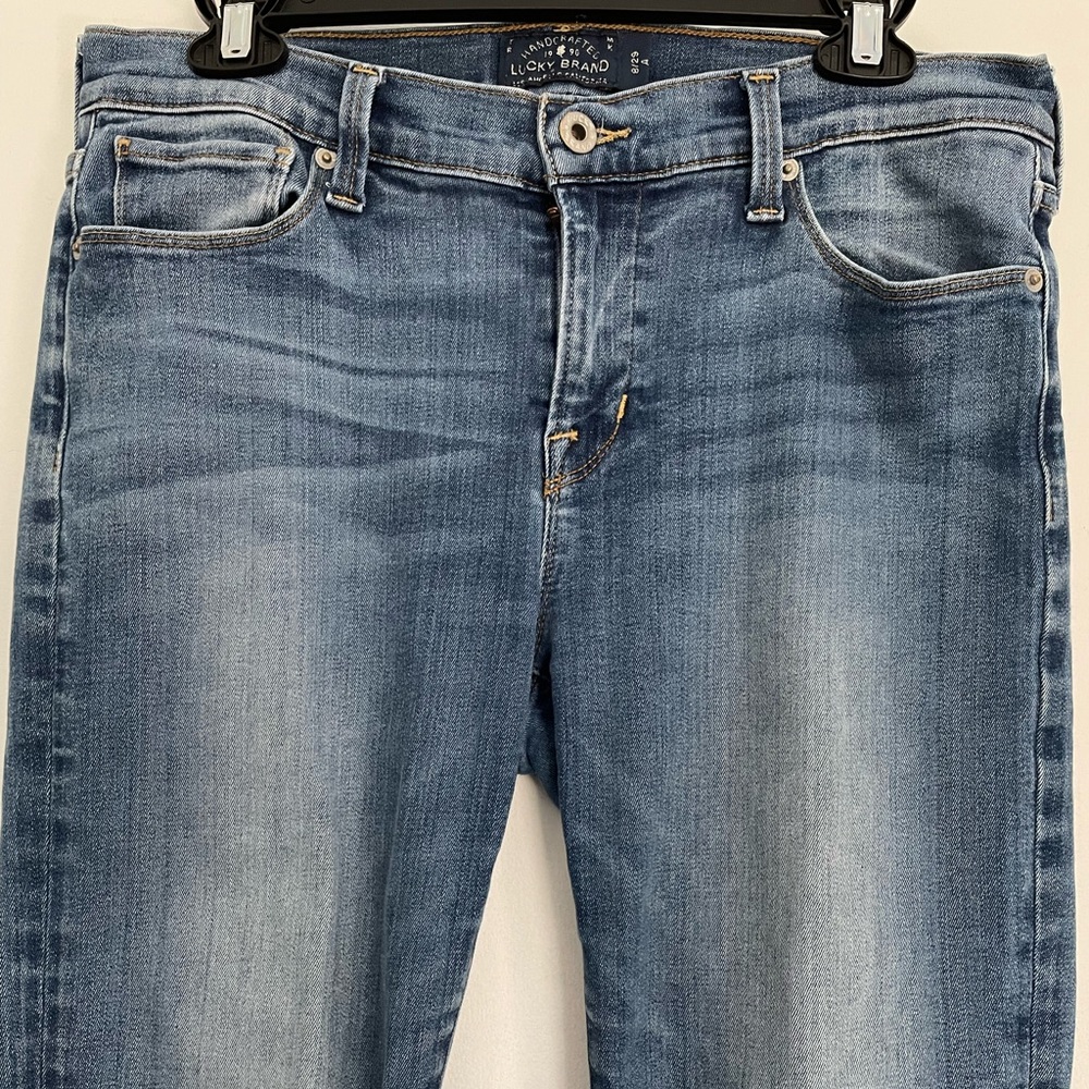 LUCKY BRAND JEANS